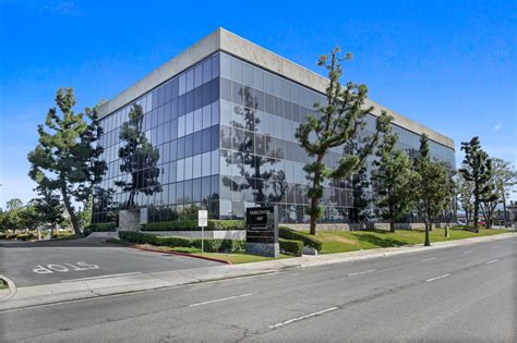 400 n tustin ave santa ana|400 N Tustin Ave, Santa Ana, California